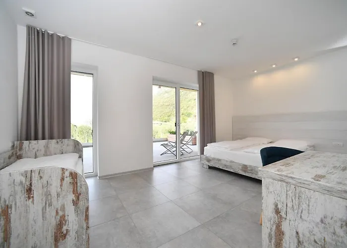 Malcesine-active&family Aparthotel