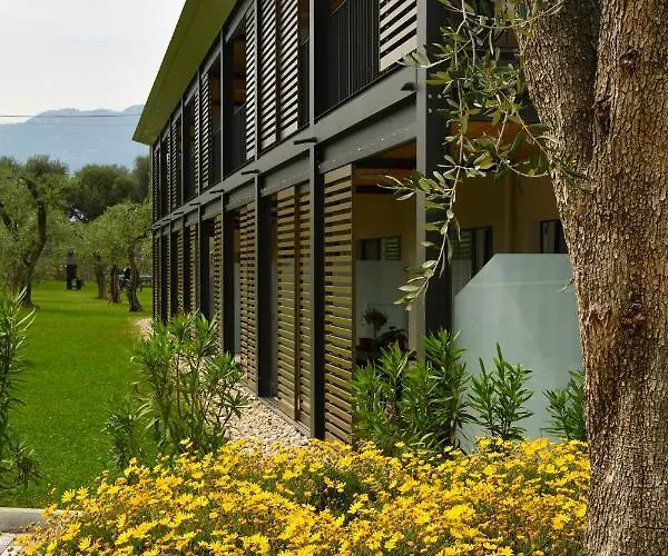 Malcesine-active&family Aparthotel 4*