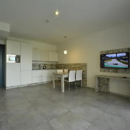 Malcesine-active&family Apartahotel 4*