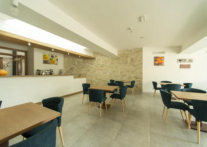 Malcesine-active&family 4* Malcesine